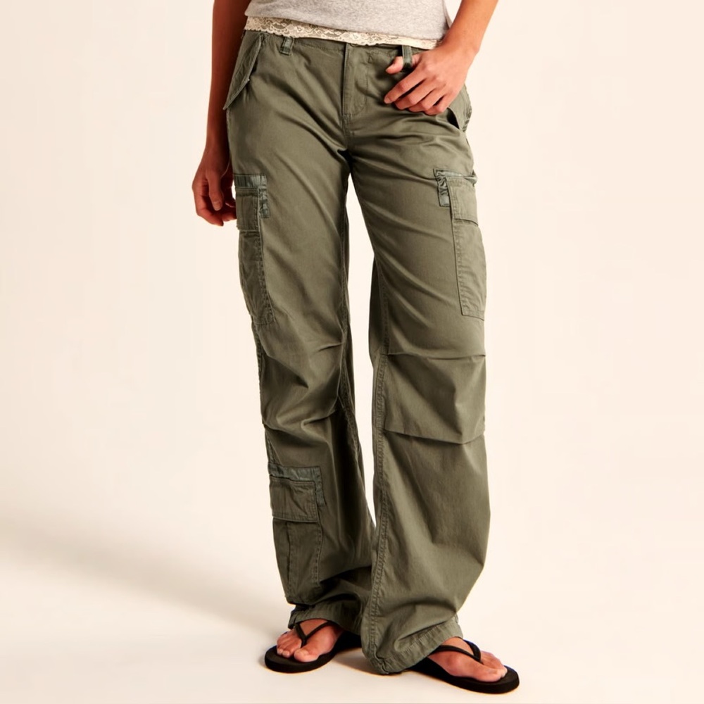 Abercrombie & Fitch Women’s 2000’s Utility Pants